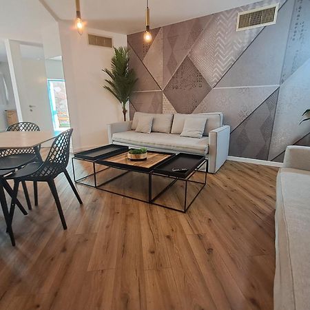 Yalarent Afarsemon Apartments With Pool - For Families & Couples Ейлат Екстер'єр фото