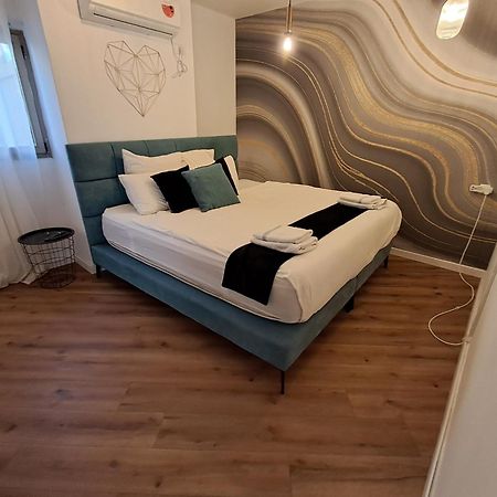 Yalarent Afarsemon Apartments With Pool - For Families & Couples Ейлат Екстер'єр фото