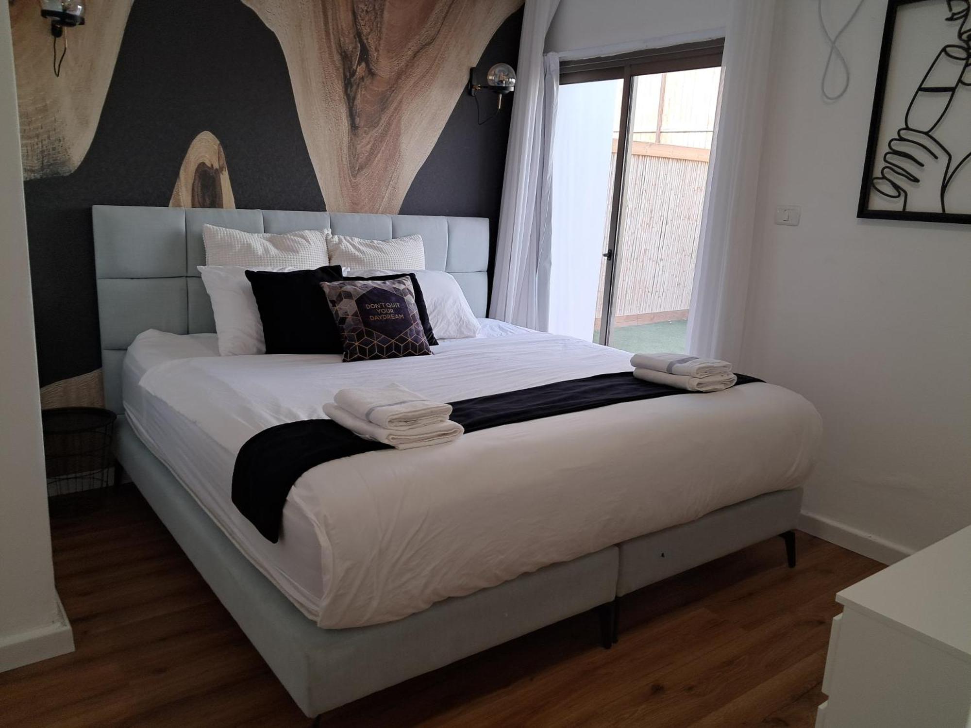 Yalarent Afarsemon Apartments With Pool - For Families & Couples Ейлат Екстер'єр фото