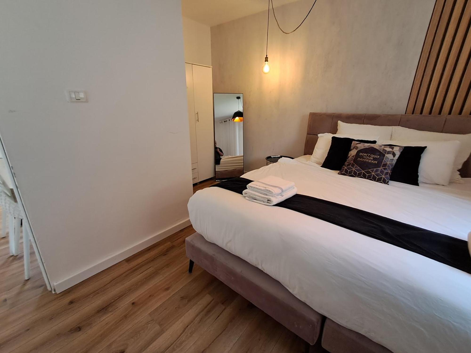 Yalarent Afarsemon Apartments With Pool - For Families & Couples Ейлат Екстер'єр фото